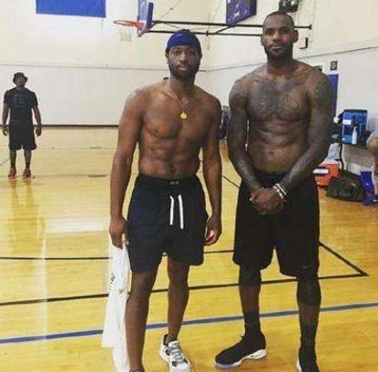 期的比赛中 期的比赛中