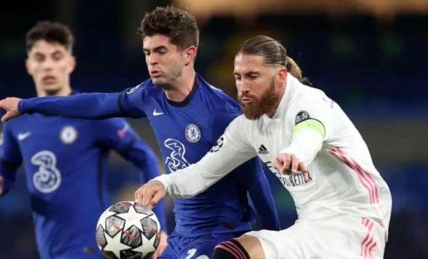 在后防线上 在后防线上