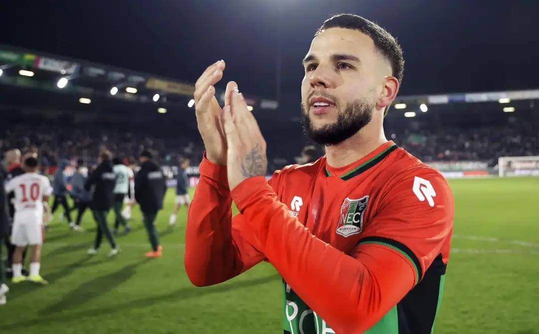 抗中脱颖而 抗中脱颖而